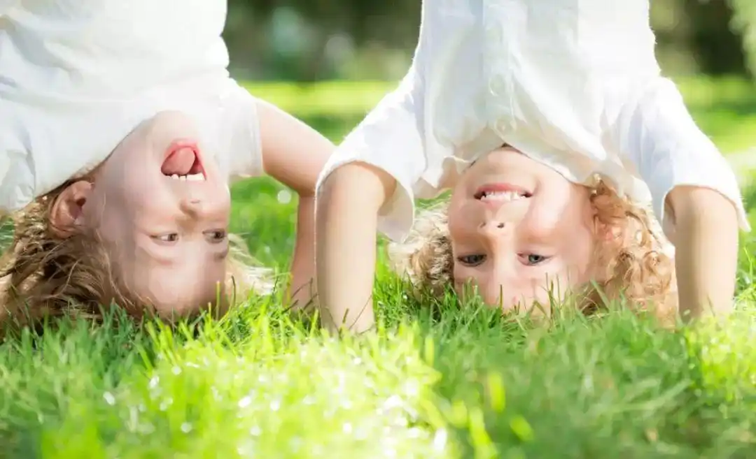 现在出生的男孩取名_今年男孩取名_取名男孩出生现在好不好