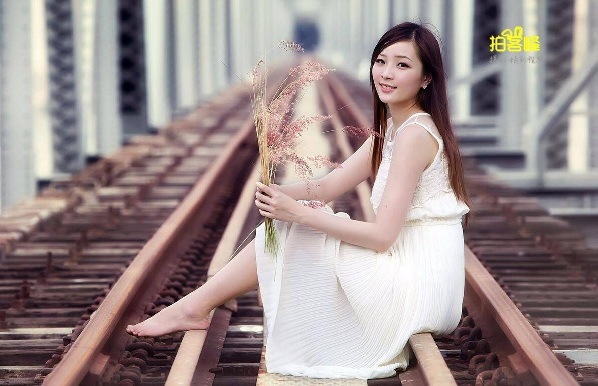 女孩属火取名大全文雅_取名属女孩火土的名字_属火的女孩取名