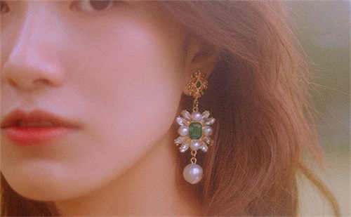 取女孩名字寓意好的字有哪些_字取名寓意好吗女孩_取名寓意女孩字好的名字