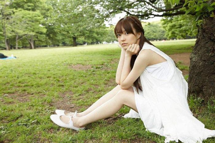 谢咏老师古风清雅女孩名字_女孩取名有诗意_古风女孩名字大全