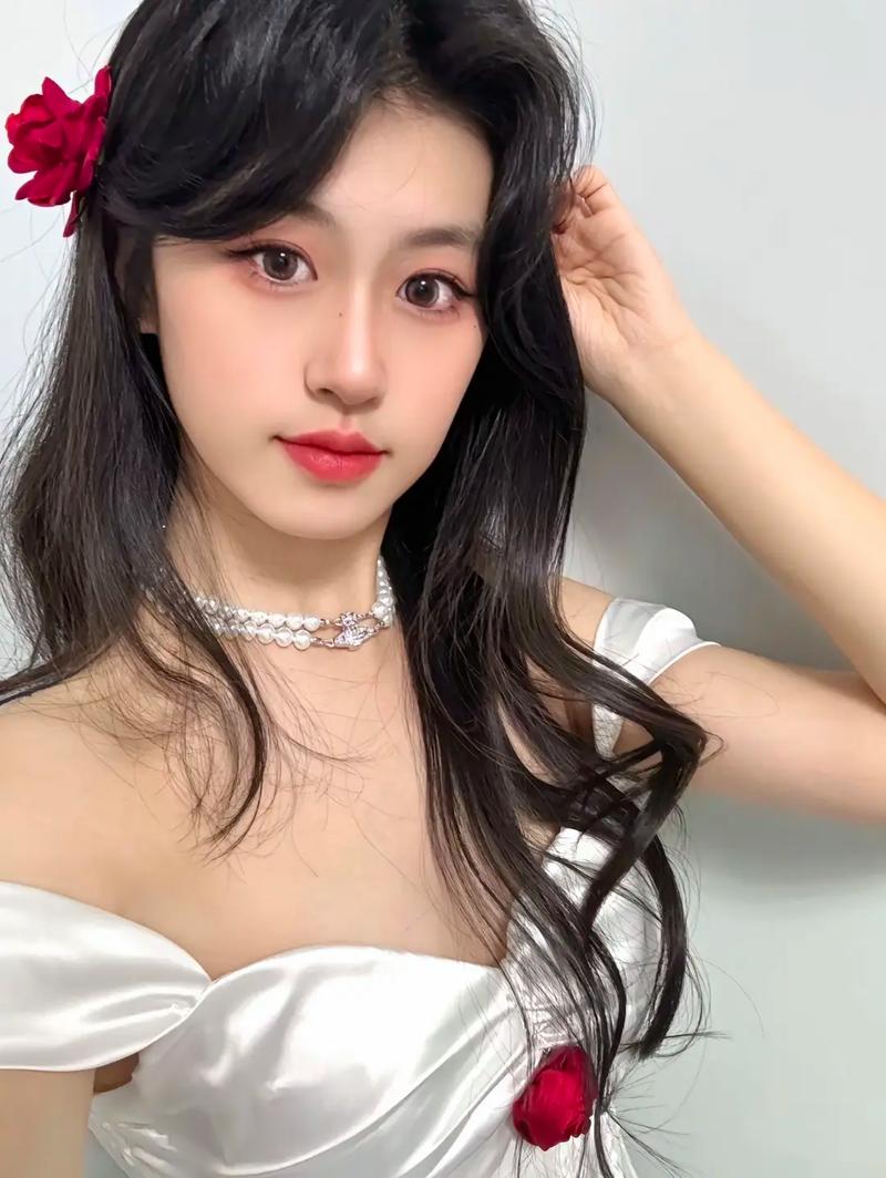 杨思琪名字含义_杨思琪姓名学分析_男孩取名字肖琪好吗