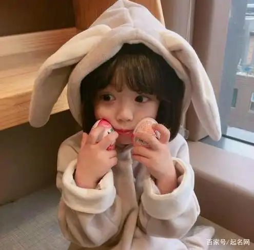 今年出生女孩子怎样取名_好听女宝宝名字_优雅诗意女宝宝名字